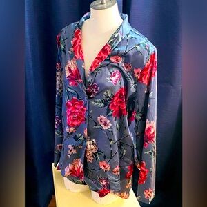 Victoria’s Secret Floral Satin Pajama Set, Large top, Medium short